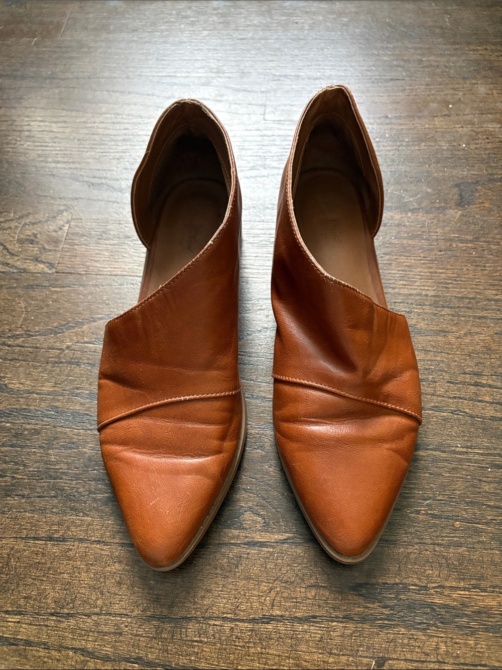 Universal Thread cognac Leather Pointed Slip-On Flats